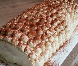 Tiramisu Cake roll